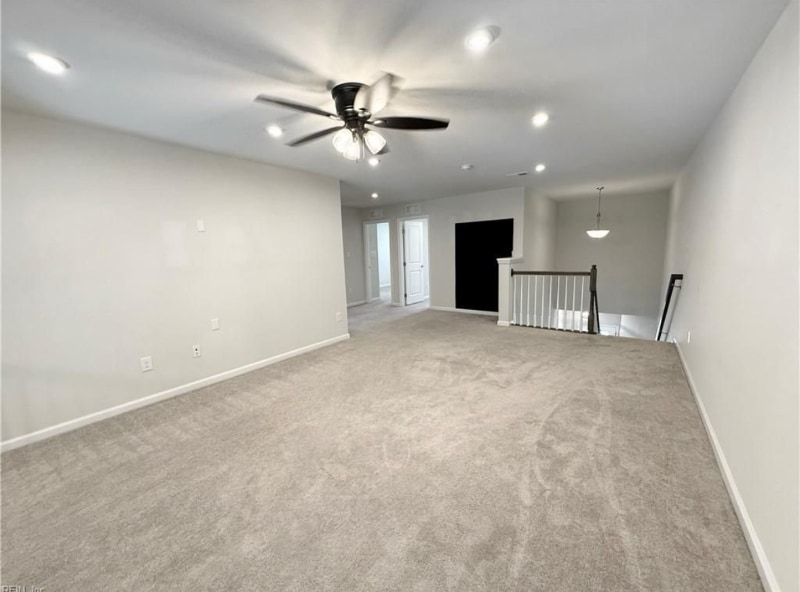 Building Photo - 3432 Foxglove Dr