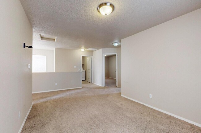 Building Photo - 221 Landing Trail