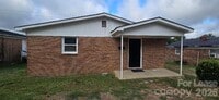 Building Photo - 730 Taylor St