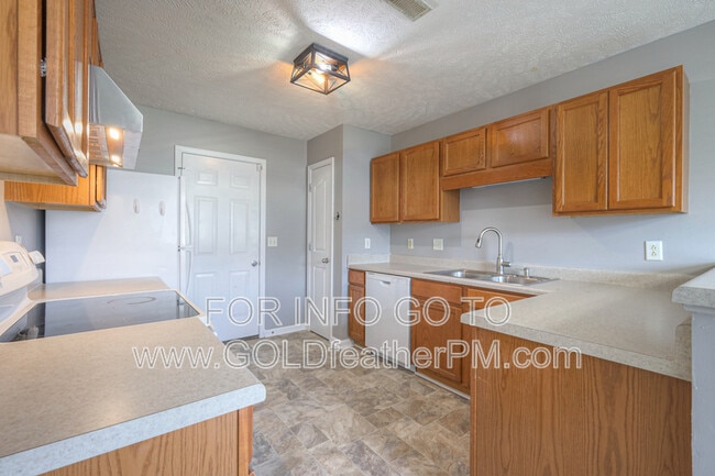 Building Photo - 1226 Matterhorn Run