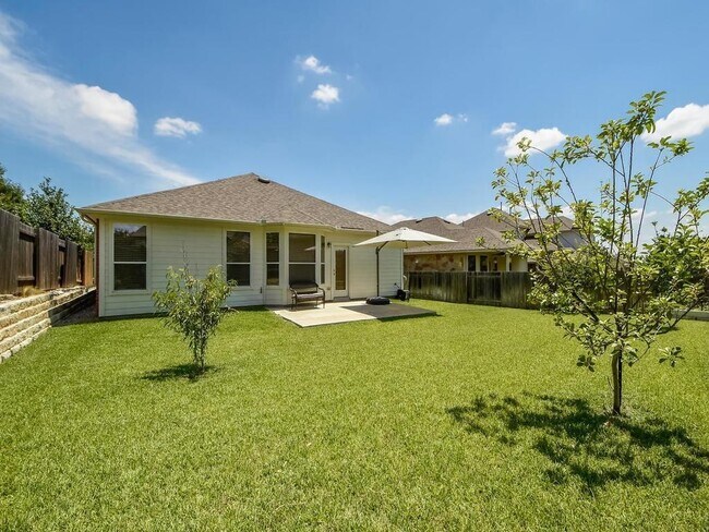 Building Photo - 1709 Greenside Trail