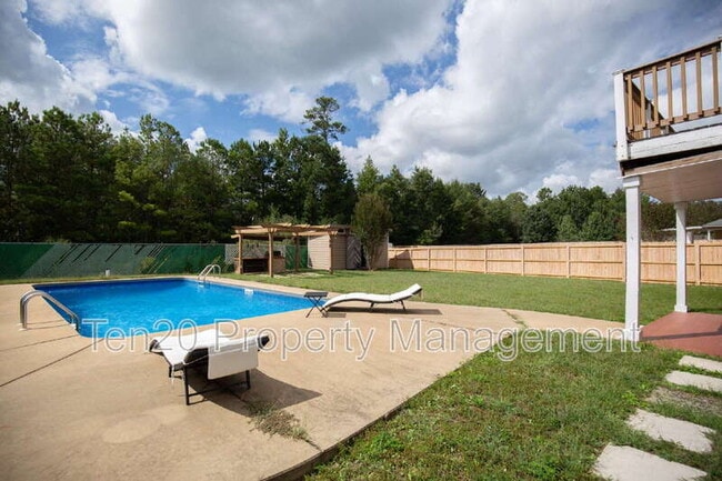 Building Photo - 2809 Dotti Dr