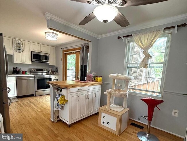 Building Photo - 4743 Pomegranate Ct