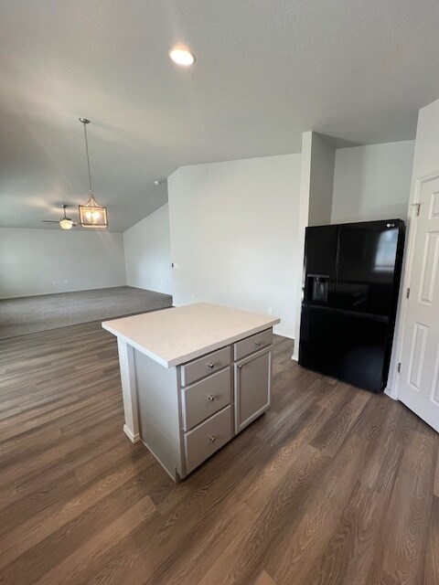 Building Photo - 4 Bed 2 Bath Home in Nampa!