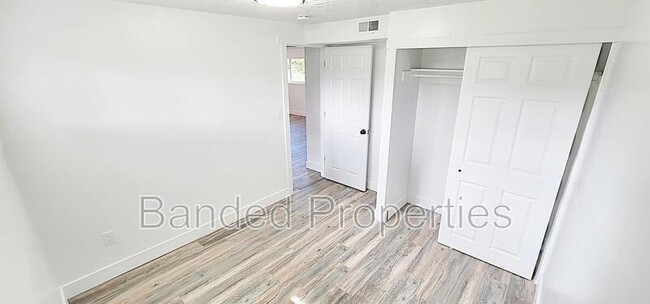Building Photo - 3880 S 4535 W