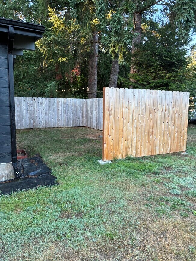 Building Photo - 39110 Carr Trail Rd