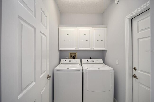 Building Photo - 3025 W Bermuda Dunes Dr