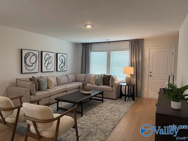 Building Photo - 145 Havner Dr