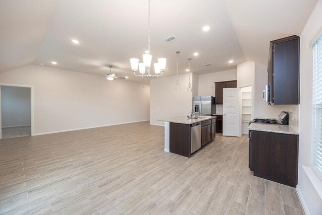 Building Photo - 105 Corcovado Ave