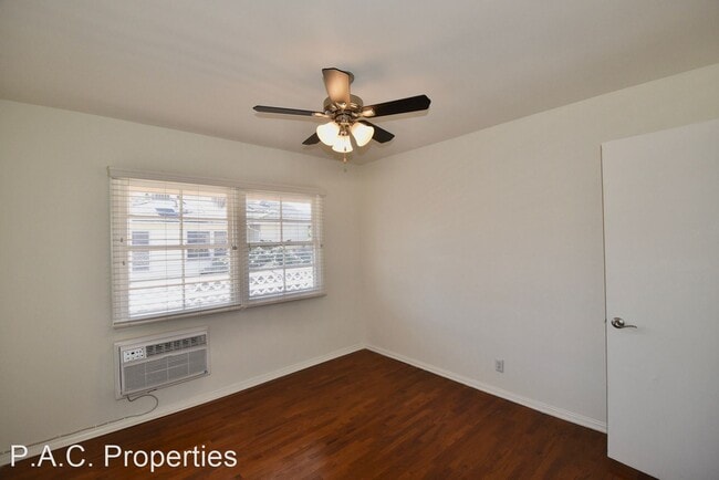 Building Photo - 1 br, 1 bath Apartment - 4658 Colfax Avenu...