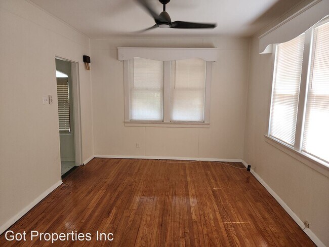 Building Photo - 2 br, 1 bath House - 3369 Oxford Blvd