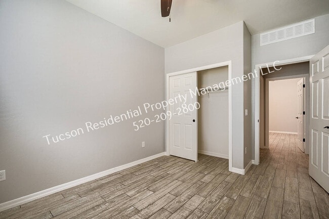 Building Photo - 7334 E Alderberry St