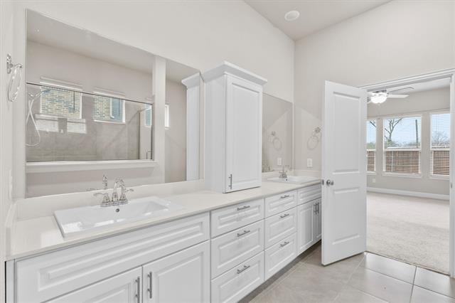 Building Photo - 576 Spruce Trail