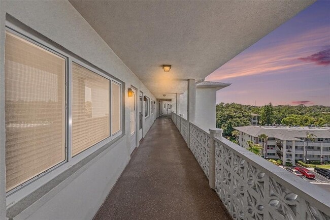Building Photo - 1235 S Highland Ave