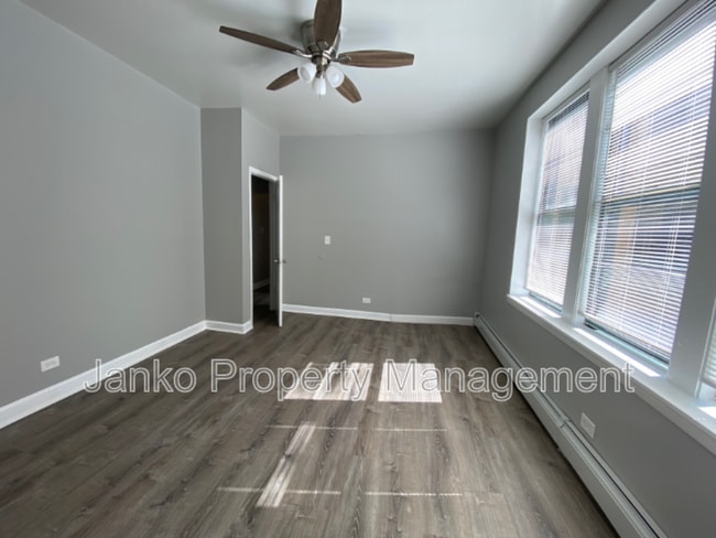 Building Photo - 5647 W Washington Blvd