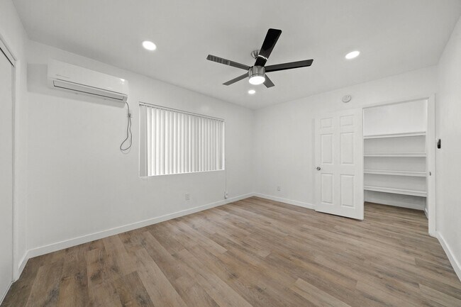 Floorplan - 839-845 Glenway Drive