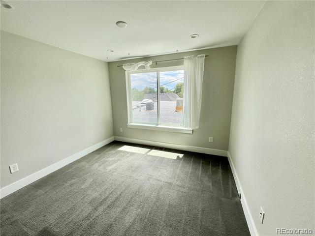 Building Photo - 4921 Lowell Blvd