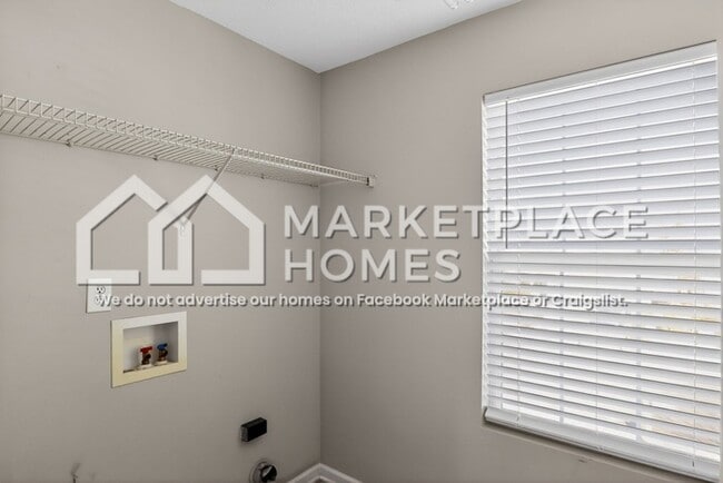 Building Photo - 10147 Morning Sun Ct