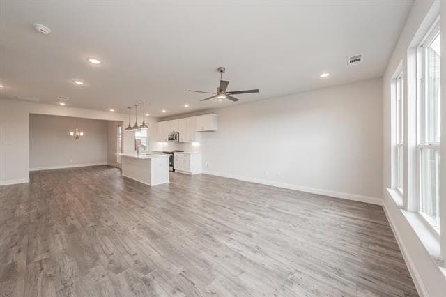 Building Photo - 9613 Thorncrown Ln