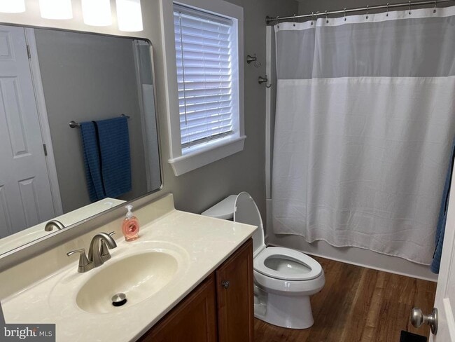 Building Photo - 206 Cashmere Dr