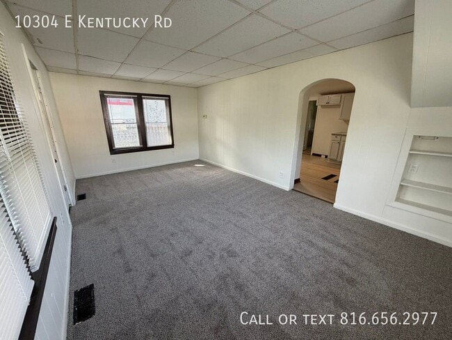 Building Photo - 10304 E Kentucky Rd