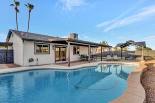 Building Photo - 2023 W Posada Cir