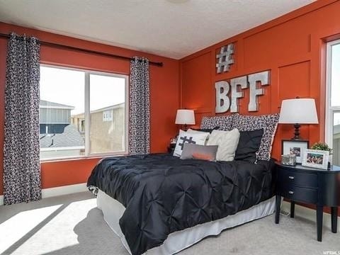 Building Photo - Beautiful home within walking of Station Park with HOA swimming pool.