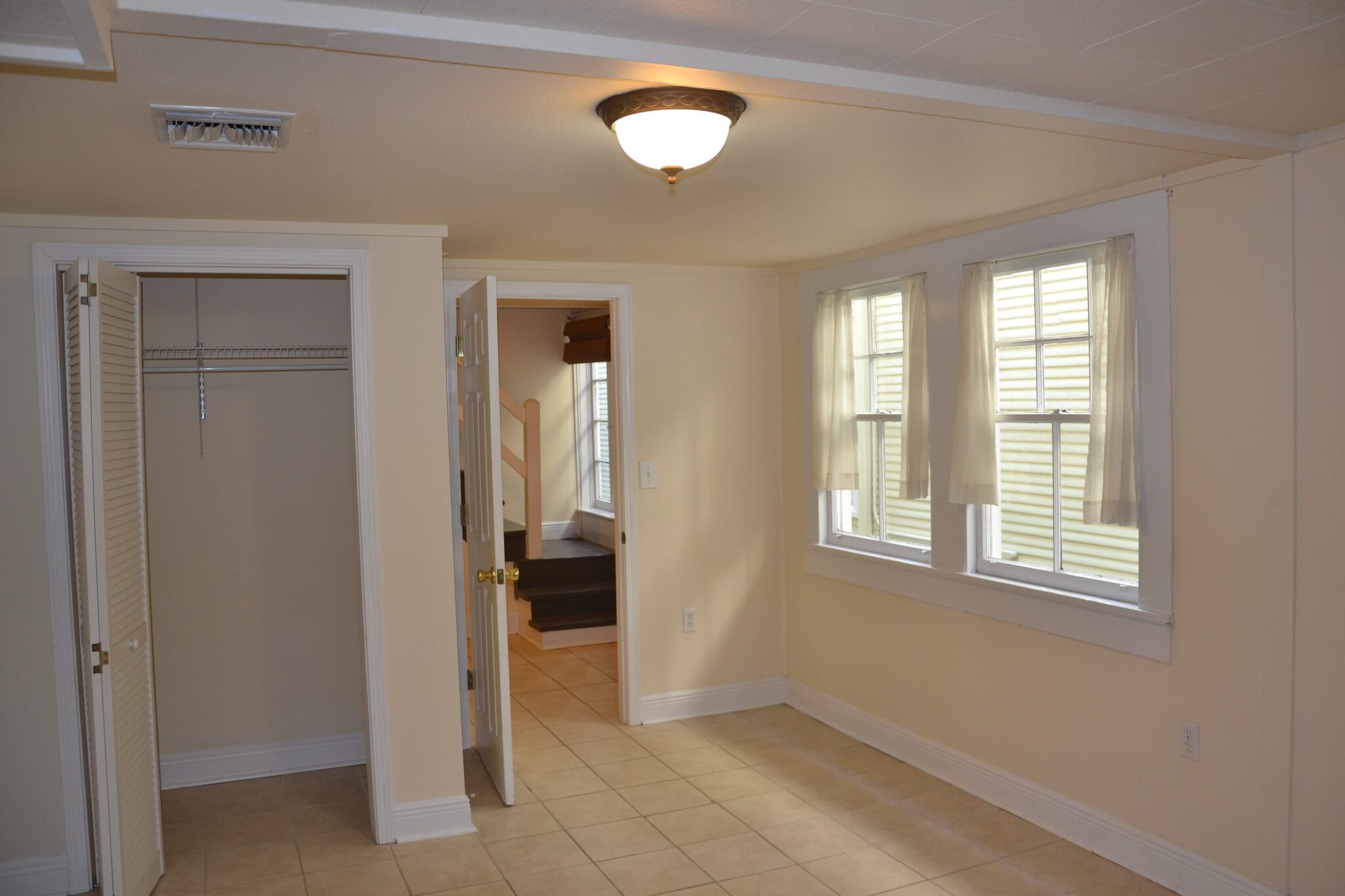 bedroom 1 - 272 Audubon St