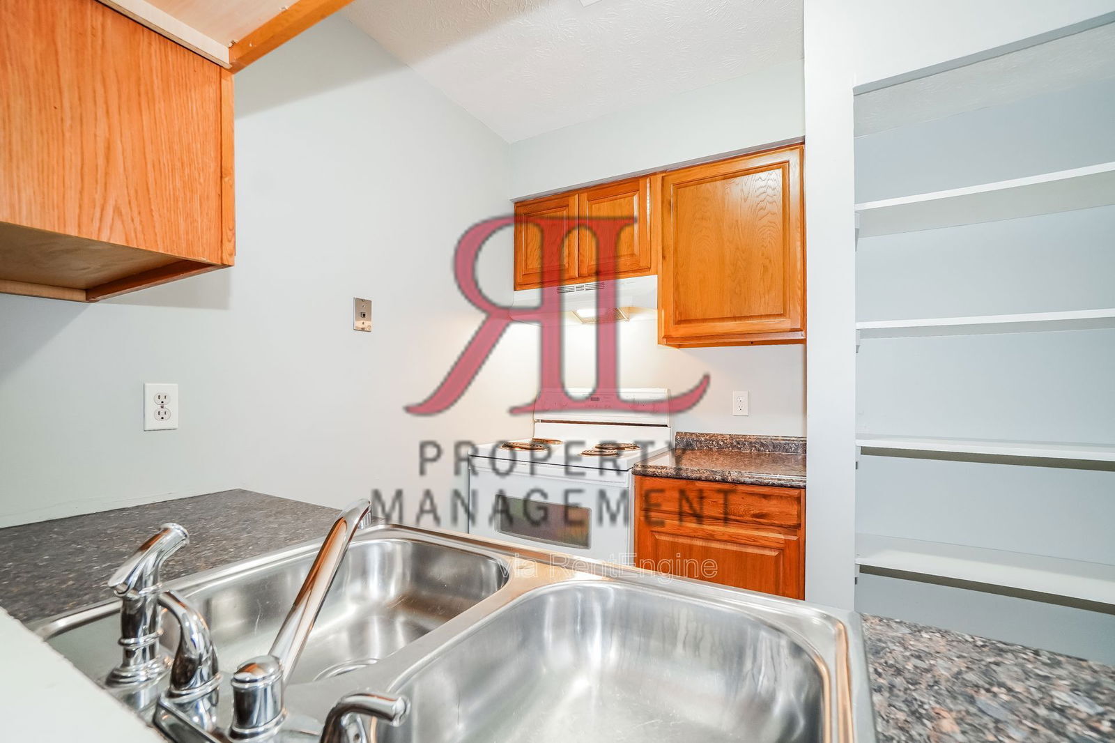 Building Photo - 6572 San Miguel Pl