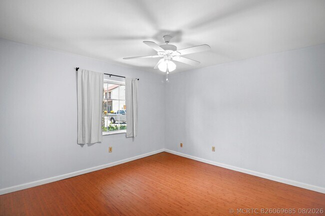 Building Photo - 950 S Kanner Hwy