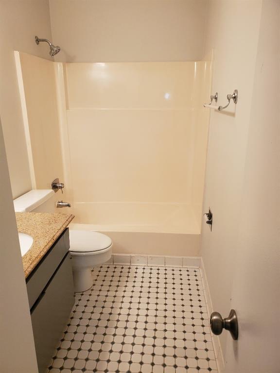 Building Photo - 1247 Druid Knoll Dr NE