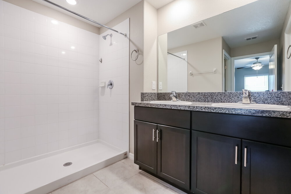 Building Photo - 6983 KIng Creek Dr