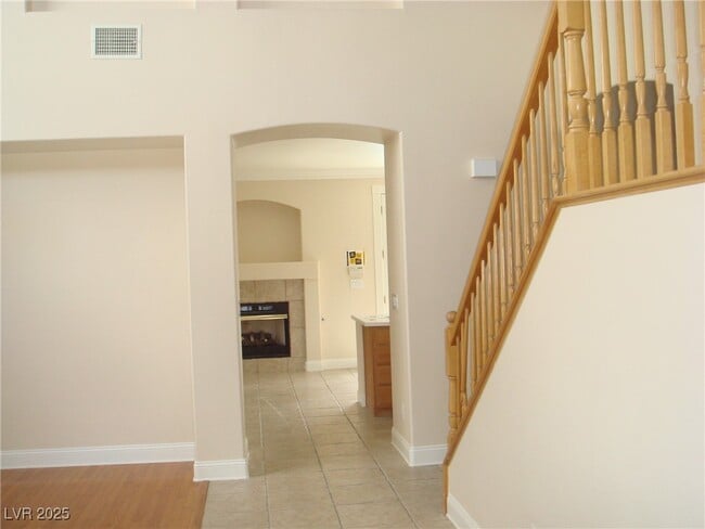 Building Photo - 608 Bianca Bay St