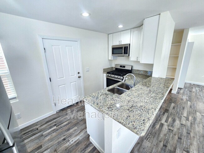 Building Photo - 3877 1/2 39th St.