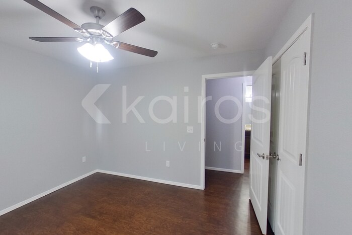 Building Photo - 5006 Thomas St