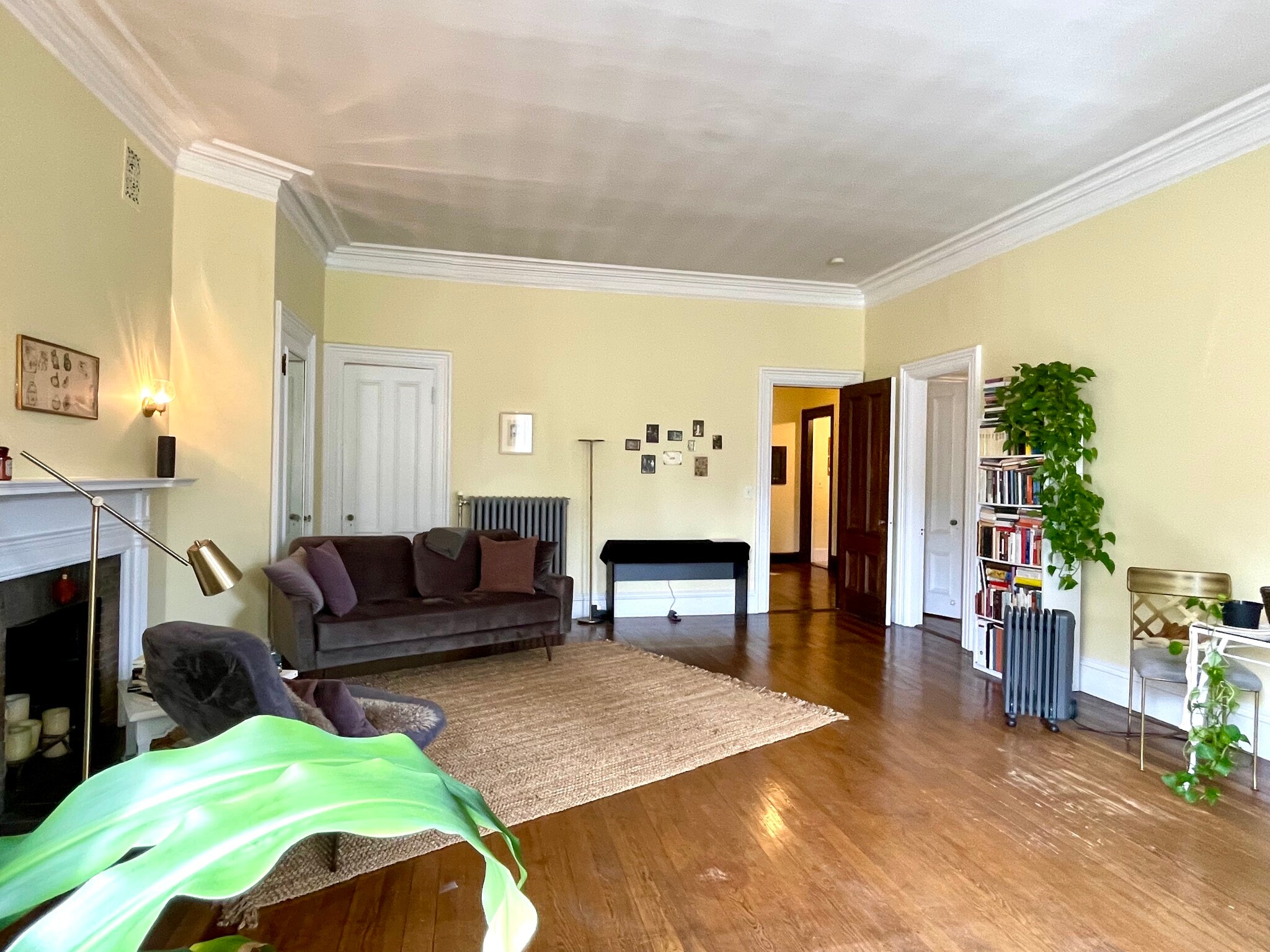 Building Photo - 317 Commonwealth Ave