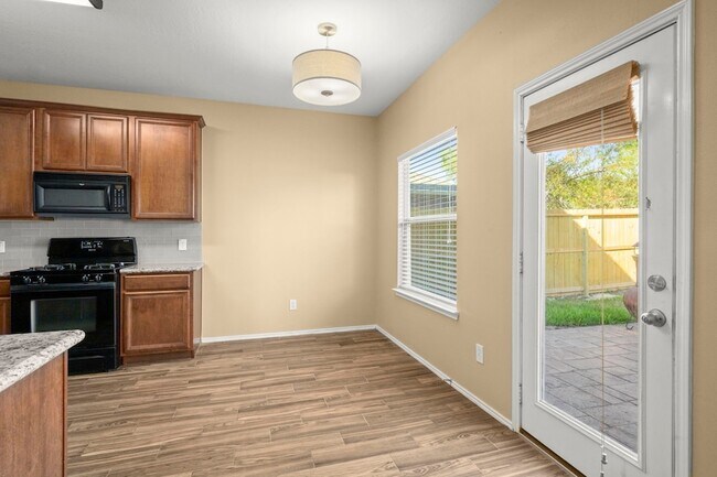 Building Photo - 18310 Melissa Springs Dr