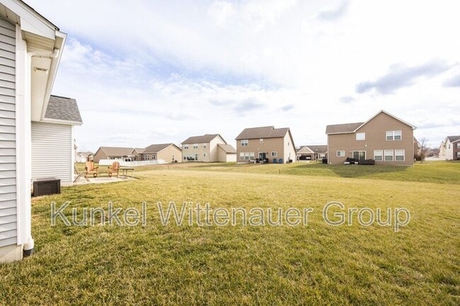 Building Photo - 2624 Beacon Point Ct