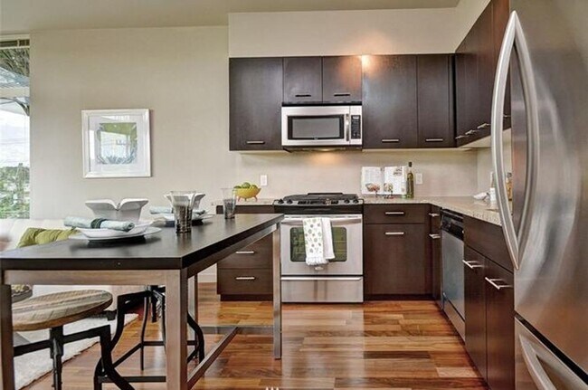 Building Photo - Avail Now: Corner Unit at Ruby in Eastlake – Canal Views, Natural Light & Parking