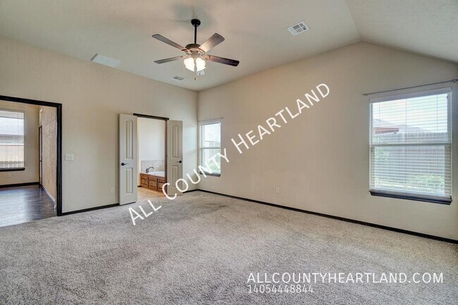 Building Photo - 232 SW 169th St