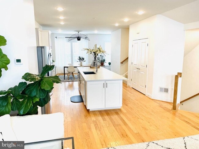 Building Photo - 17255 Herring Gull Ln