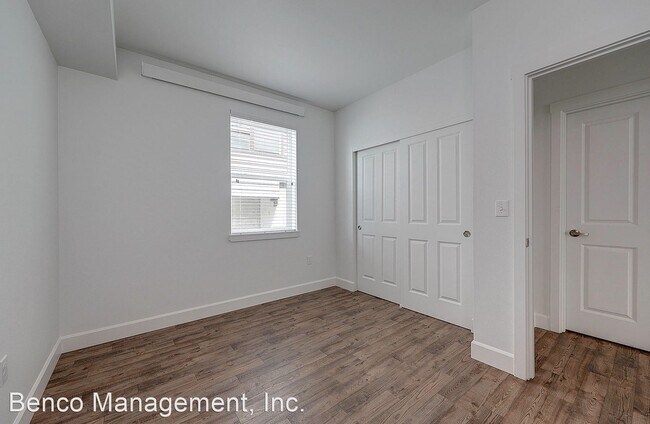 Building Photo - 7676 N Lombard St