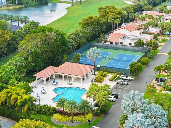 Building Photo - 9340 NW 48th Doral Terrace