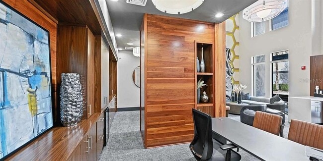 Building Photo - 776 N Orange Ave