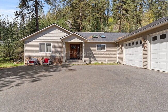 Building Photo - 6929 N Country Homes Blvd