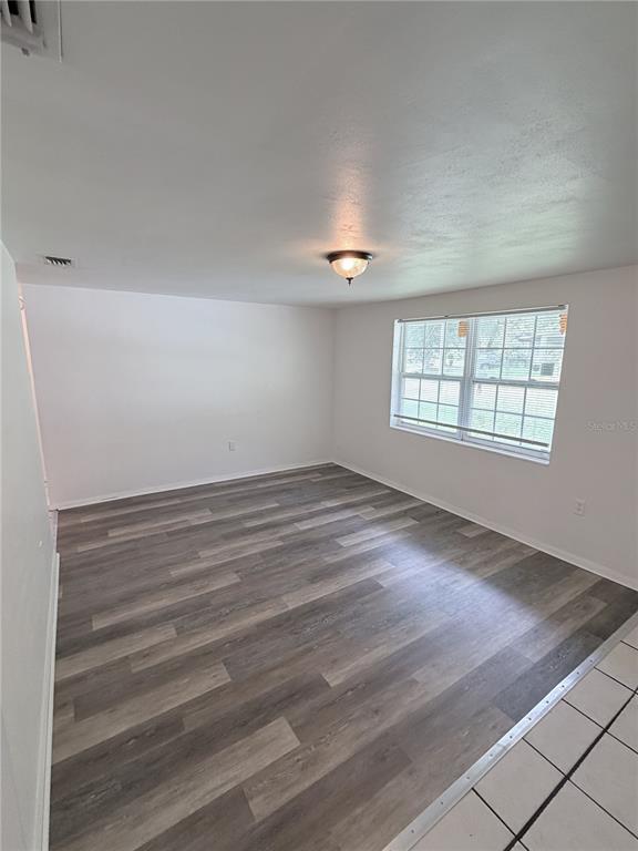 Building Photo - 21377 Campbell Dr