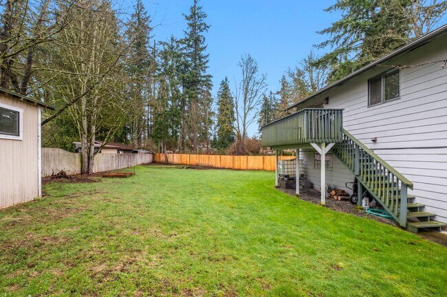 Building Photo - 3bd/1.75ba Mountlake Terrace Home