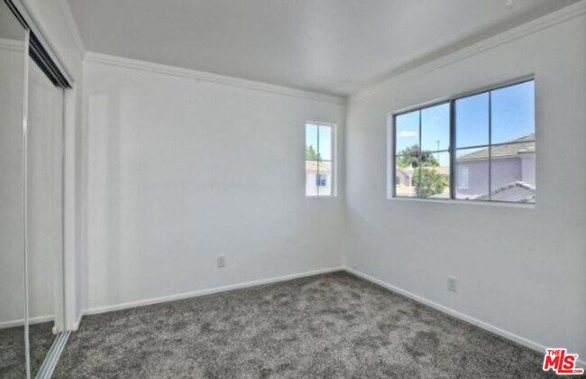 Building Photo - 1817 Calypso Dr