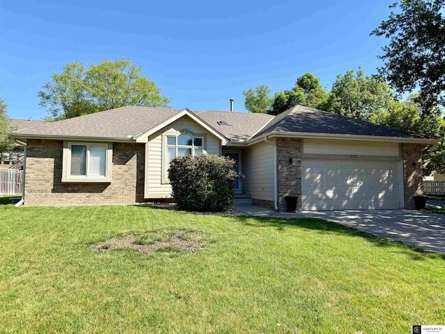 Building Photo - 2902 Blackhawk Dr