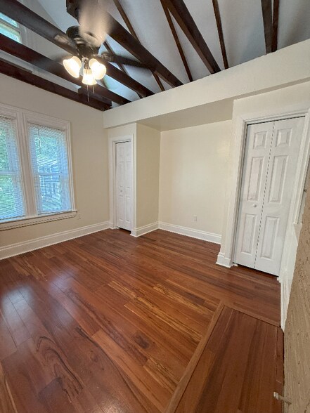 Building Photo - 218 Frederick Ave